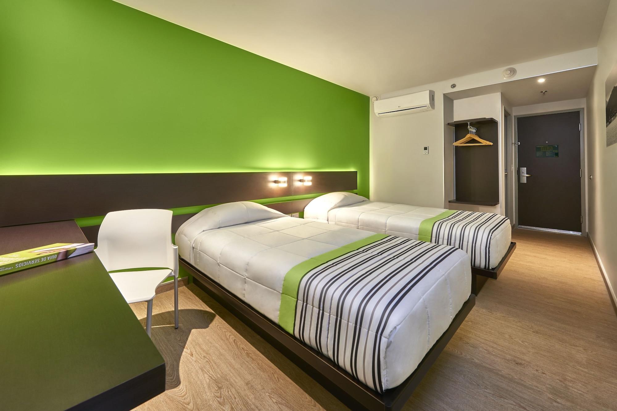 Hotel Express Junior By Marriott Zona Industrial 3*