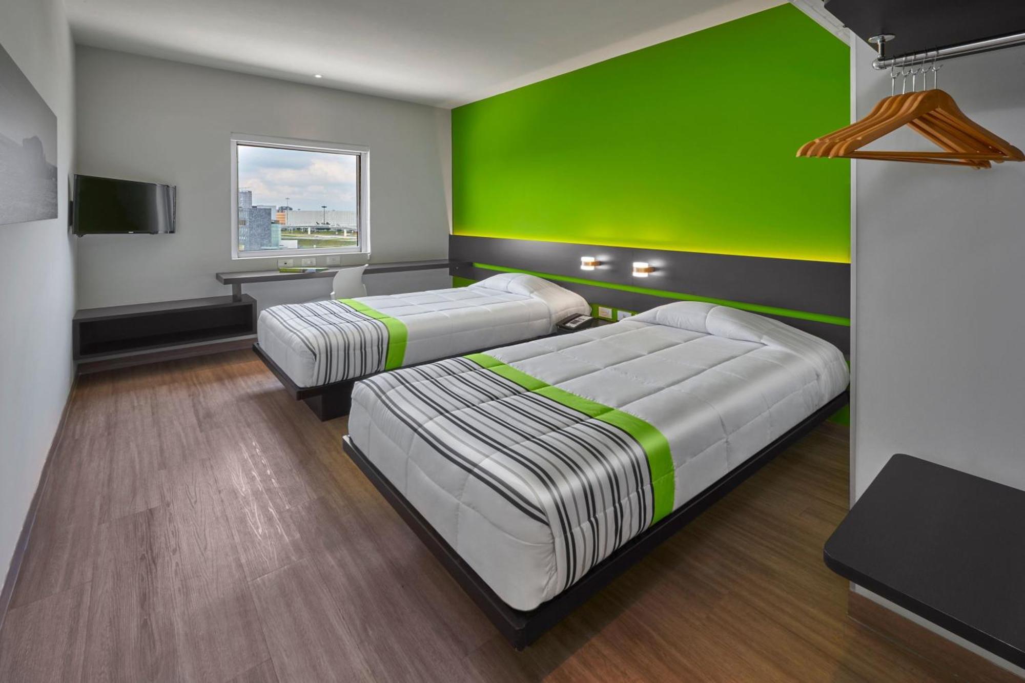 Hotel Express Junior By Marriott Zona Industrial 3*